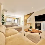 Cypress' Home - La Quinta -