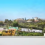 Central Studio With Sea View Balcony!