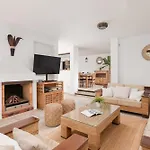 Karat Villa Atlantida