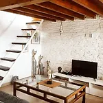 Beautiful Chalet With Wifi And Free Parking