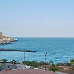 Bonita Vivienda Con Vistas Al Mar Playawifi