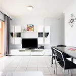Home2Book Los Cristianos, Pool & Beach