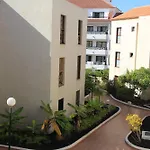 Las Americas - 2 Bedrooms - Flayla-A
