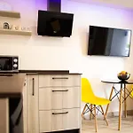 Luxury Suite Borinquen With Parking And Swimming Pool