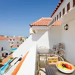 Las Floritas 23 Terrace And Swimming Pool