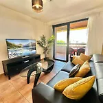 Black Rock Apartment