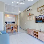 Apartment In Yucca Park