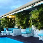 Tropical Villa
