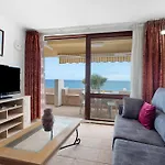 Apto 108 Wonder Located In Front Of The Sea With Swimming Pool