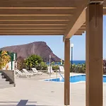 Home2Book Stylish & Relax Attic La Tejita, Pool