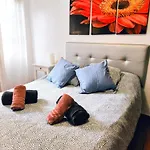 La Casa De Las Flores