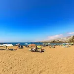 Two Bedroom Apartment In Playa De Las Americas, Free Wifi