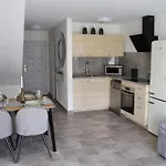 Casa Amarilla