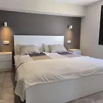 Apartamentos Guayonje Costa