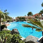 Royal Garden Sea Views By Deihu Experiences