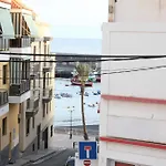 Playa San Juan 3 Bd Apartment By The Sea