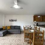 Markethome Guaza Cozy 2Br Near Airport
