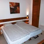 Ferienwohnung Fuer 4 Personen 1 Kind Ca 70 M In Playa De Las Americas, Teneriffa Westkueste Von Teneriffa