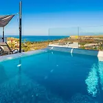 Green House - Modern Villa In Tenerife, Spain