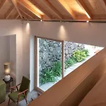Casa Historica Con Diseno Moderno En Garachico