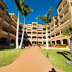 El Nautico Coral Suites