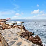 Ocean Blue, Next To The Ocean, Fast Wi-Fi