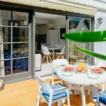 1Bdr Sunny Terrace Apartment