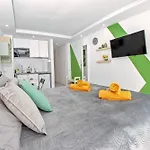 Delightful Studio Ponderosa With A Pool & View, 226
