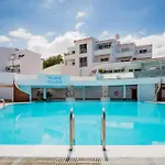 Modern Apartment In San Eugenio