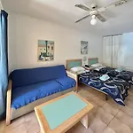 Studio In Castle Harbour With Pool Viewc001