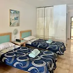 Studio In Castle Harbour With Pool Viewc001