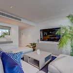 Aquasuites Luxury Penthouse A03
