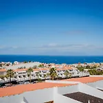 2 Island Village With Wi Fi And Pool