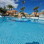 Exclusive Penthouse Playa Las Vistas 5 Close To Sea And Beach, Aircondition For A Fee, Wifi, Terrace, Heated Pool