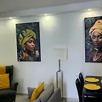 Papagayo Beach Apartments