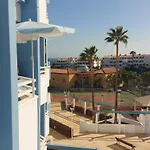 Sunny Studio With Big Pool