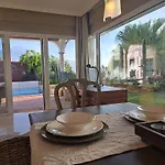 Villa Gecko