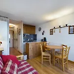Studio Sud 4 Pers, Balcon, A 50M Des Pistes Et 200M Des Commerces, Ideal Pour Familles - Fr-1-398-629