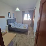 Large Direct Ocean Front 4Bd Apartment
