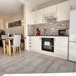Appartamento Con Vista Mozzafiato Alloceano Ov112