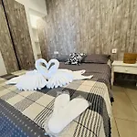 Las Americas Beach And Nightlife Apartment