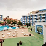 Green Park Con Piscina, Bar, Wifi, Parking