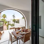 Oceanfront Apartment Parque Santiago II