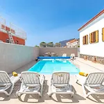Villa Luna II With Heated Pool
