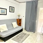 Cozy Apartment In Oasis