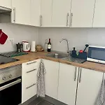 Piso F-Primavera Gt