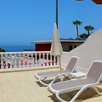 Tipsy Terrace Apartment