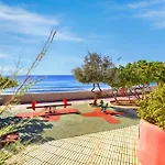 Best Mocan, Terrace Garden, Garage, Pool, Fiber