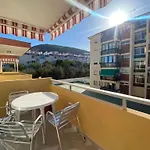 Los Angeles. Los Cristianos. Free Wifi