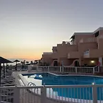 Paulmarie Aquatic Apartment